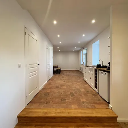 Feriehus La Maison Du Donjon - Visite Guidee - Reve Au Mans Ballon-Saint-Mars