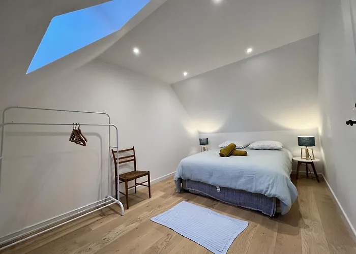 La Maison Du Donjon - Visite Guidee - Reve Au Mans Дом отдыха