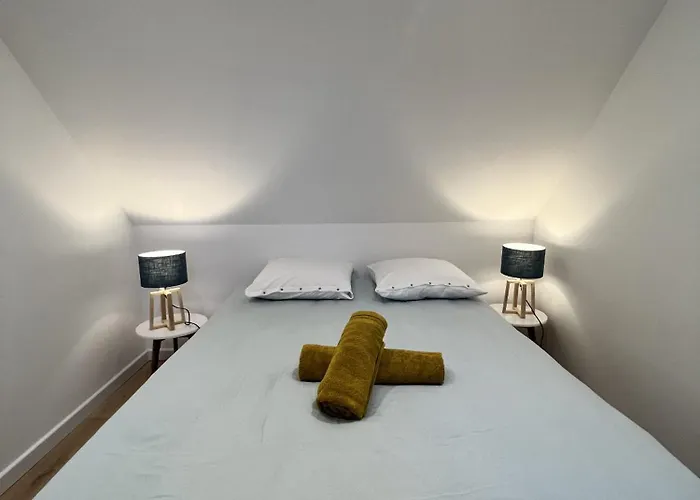 La Maison Du Donjon - Visite Guidee - Reve Au Mans *